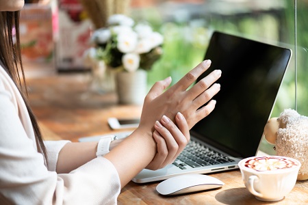Carpal Tunnel Syndrome: Causes and Treatment